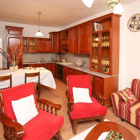 Da Nonna Maria Apartment Castelsardo Bagian luar foto